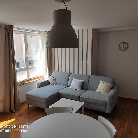 Luminoso Y Acogedor Apartamento En La Playa 올레이로스 외부 사진