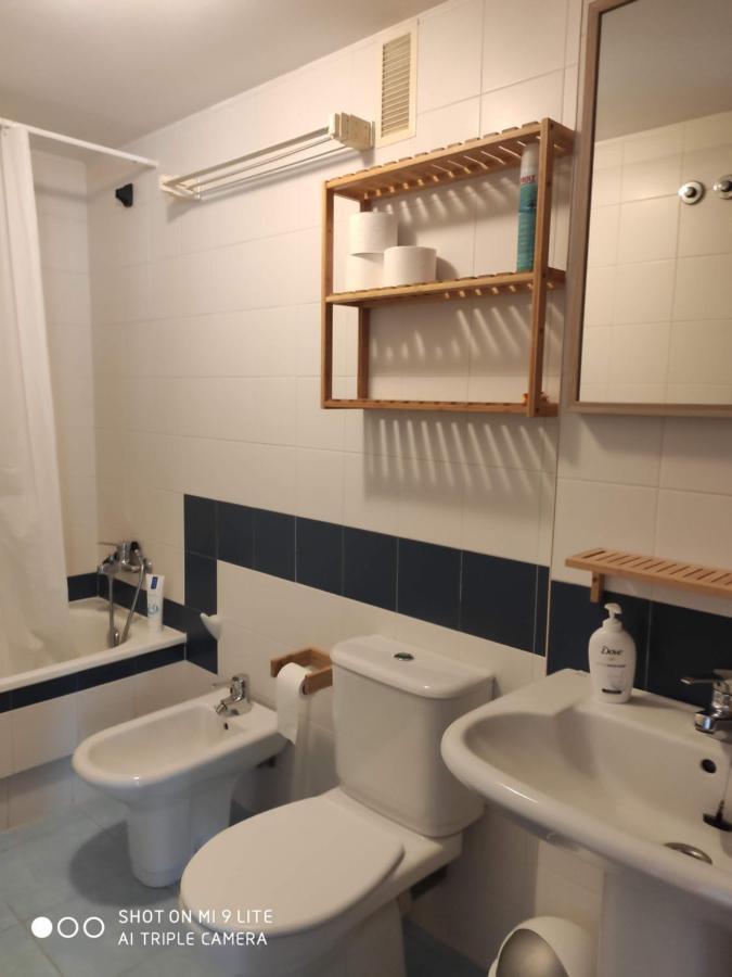 Luminoso Y Acogedor Apartamento En La Playa 올레이로스 외부 사진