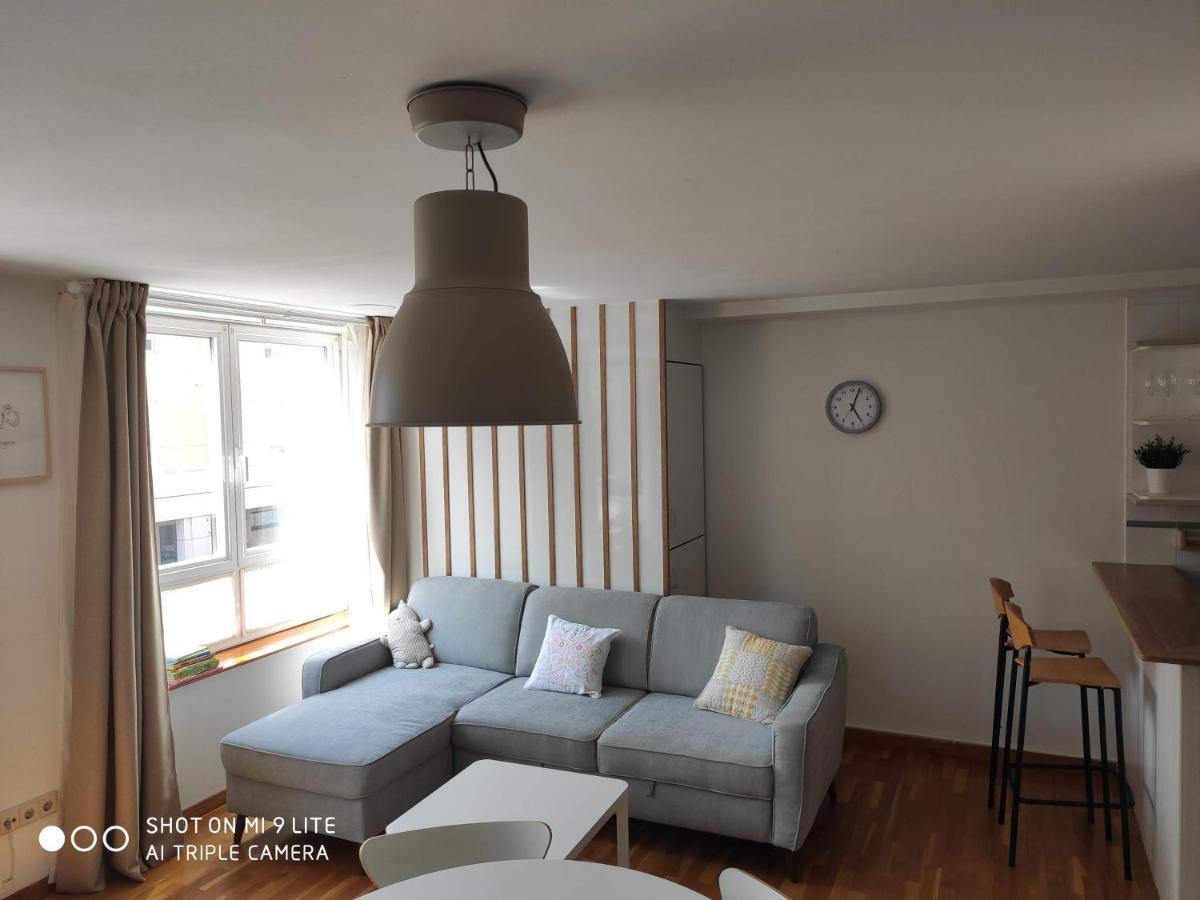 Luminoso Y Acogedor Apartamento En La Playa 올레이로스 외부 사진