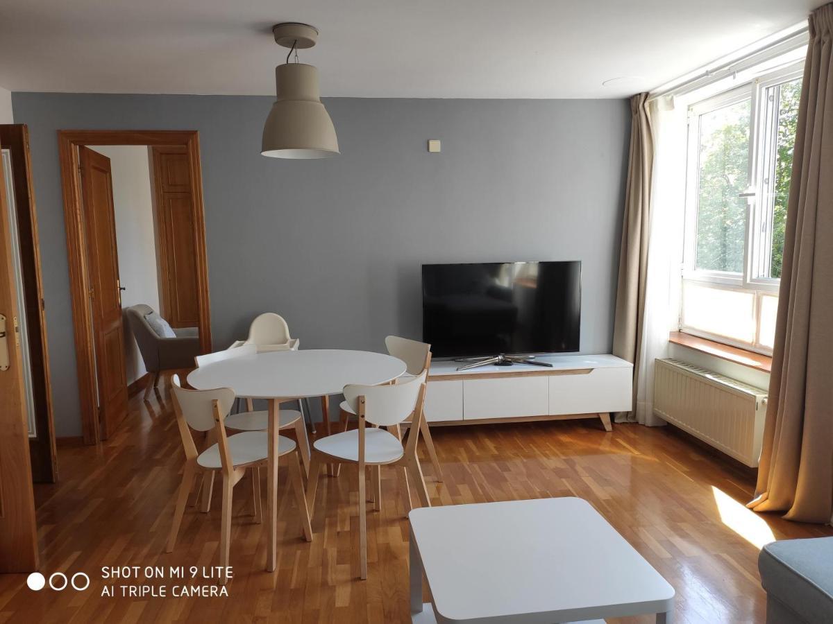 Luminoso Y Acogedor Apartamento En La Playa 올레이로스 외부 사진